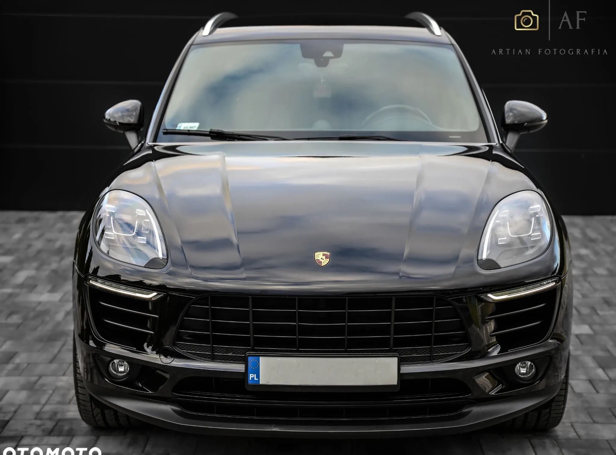 Porsche Macan cena 159900 przebieg: 189000, rok produkcji 2016 z Radom małe 781
